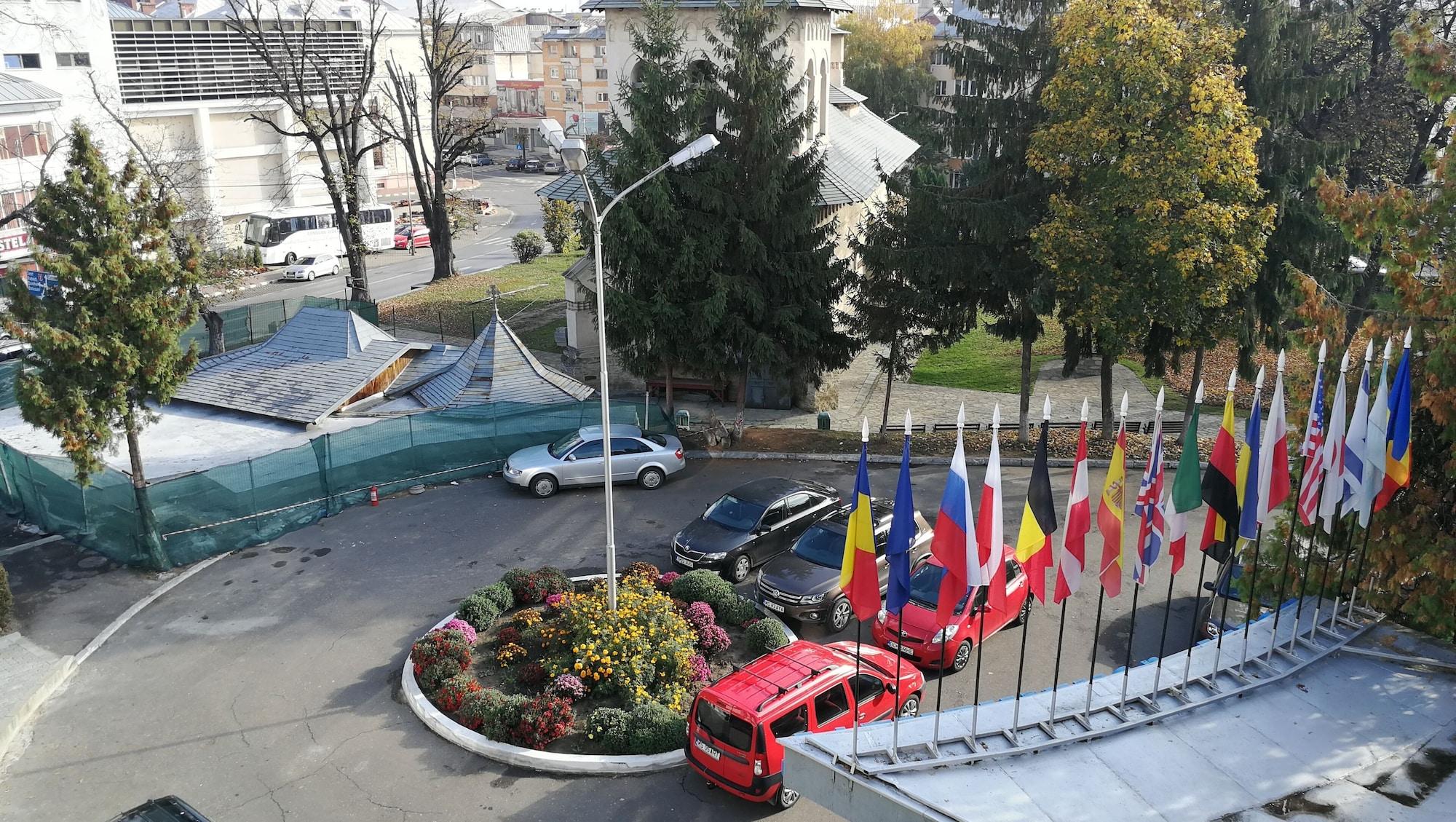 Continental Suceava Hotel Exterior foto