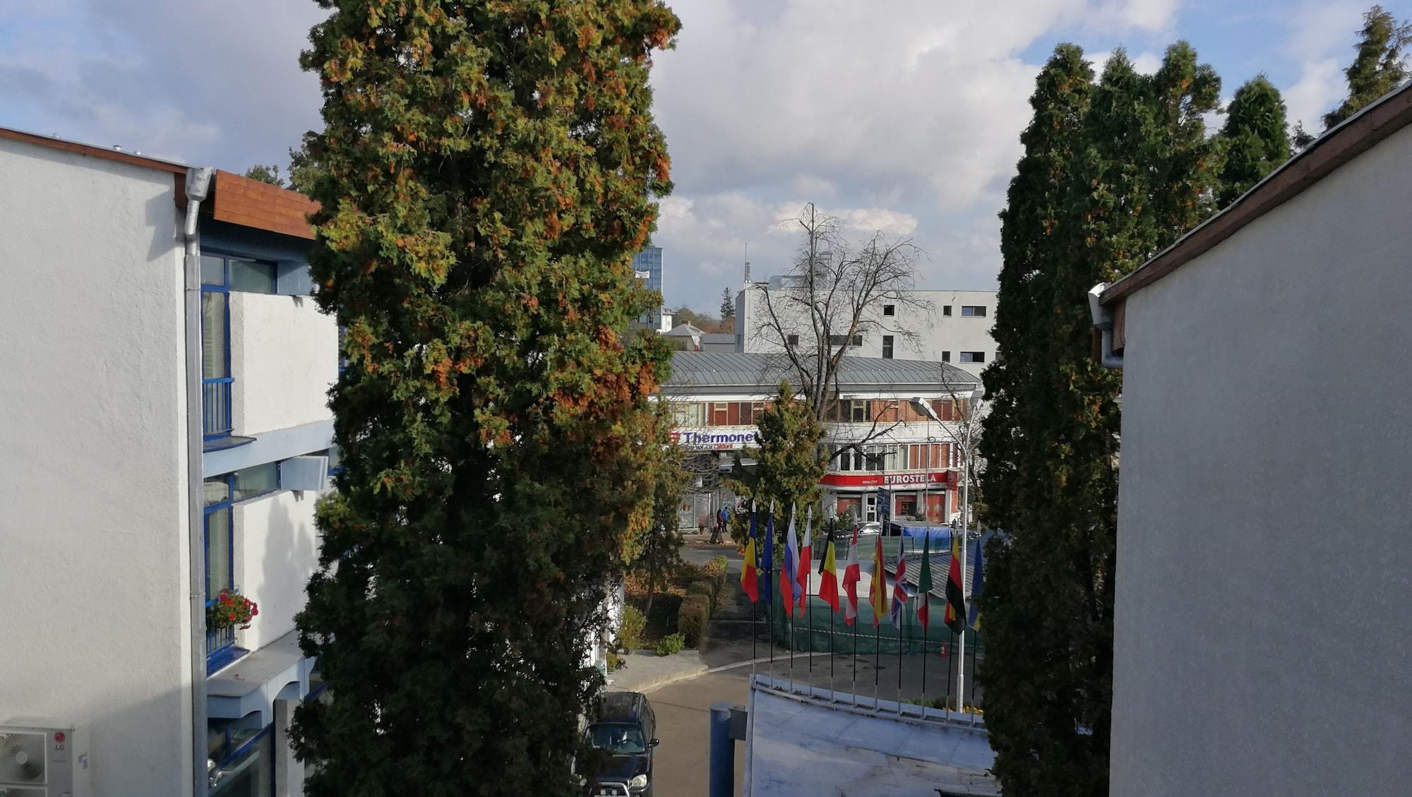 Continental Suceava Hotel Exterior foto